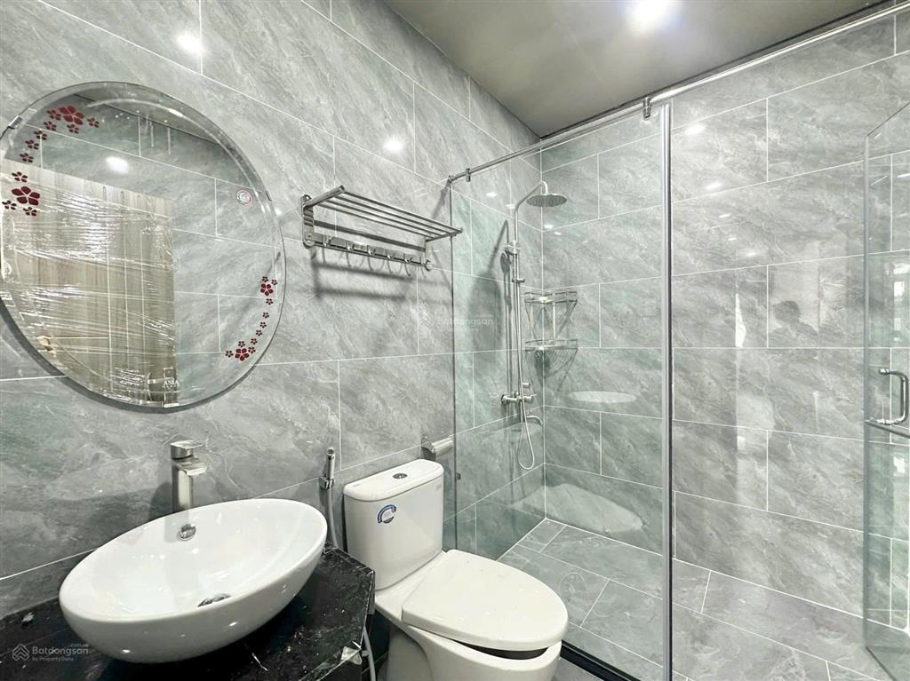 Đi làm quận 2 quá dễ với căn full nội thất xịn xò, thuận tiện qua global city, lake view. an ninh