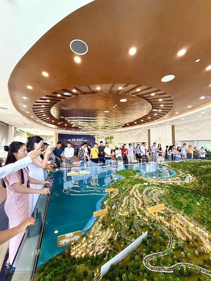 Nhà biệt thự vinhomes hải vân bay, 5,5 tỷ, 80m2  khu đảo ngọc