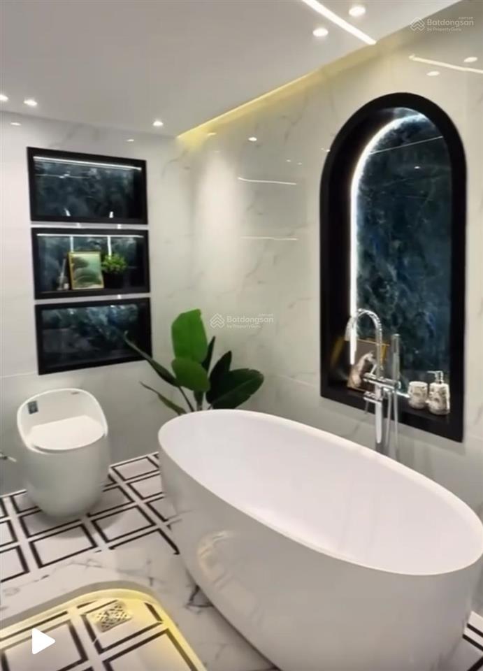 Chính chủ  cho thuê nguyên căn, nhà mới đẹp, phù hợp ở  kinh doanh spa, online.. xe hơi vào nhà