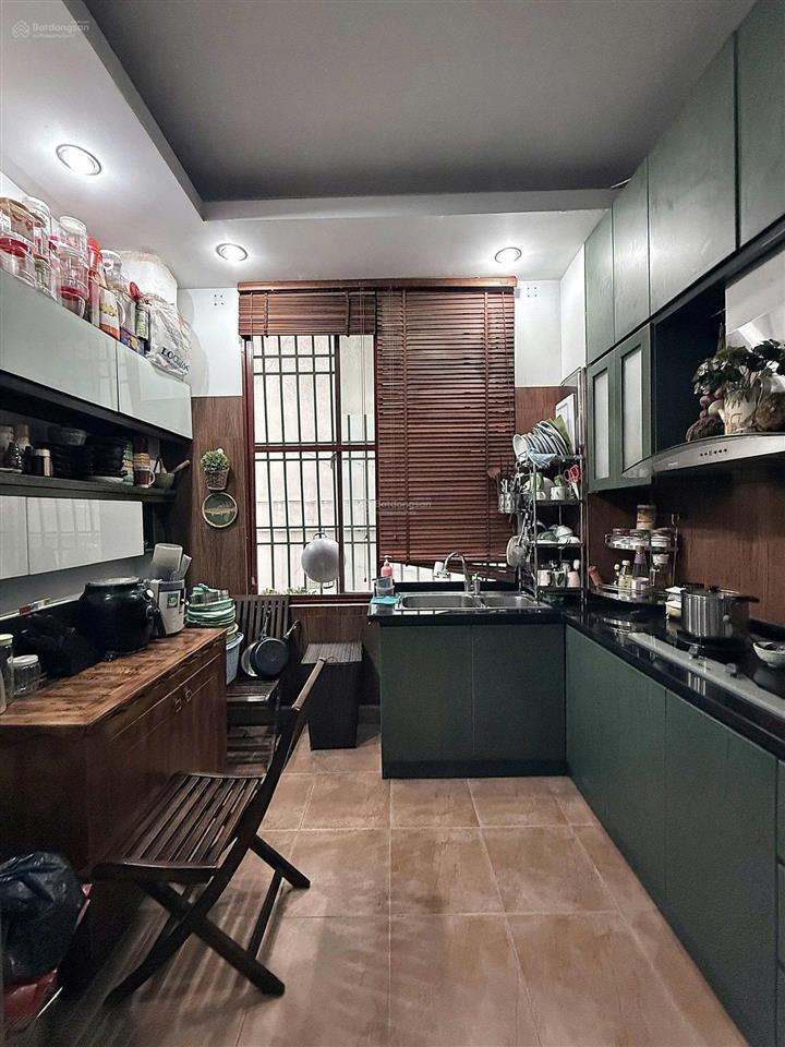 Bán nhà nguyễn thị minh khai 49m²  5 tầng  4pn  quận 3  giá 16 tỷ