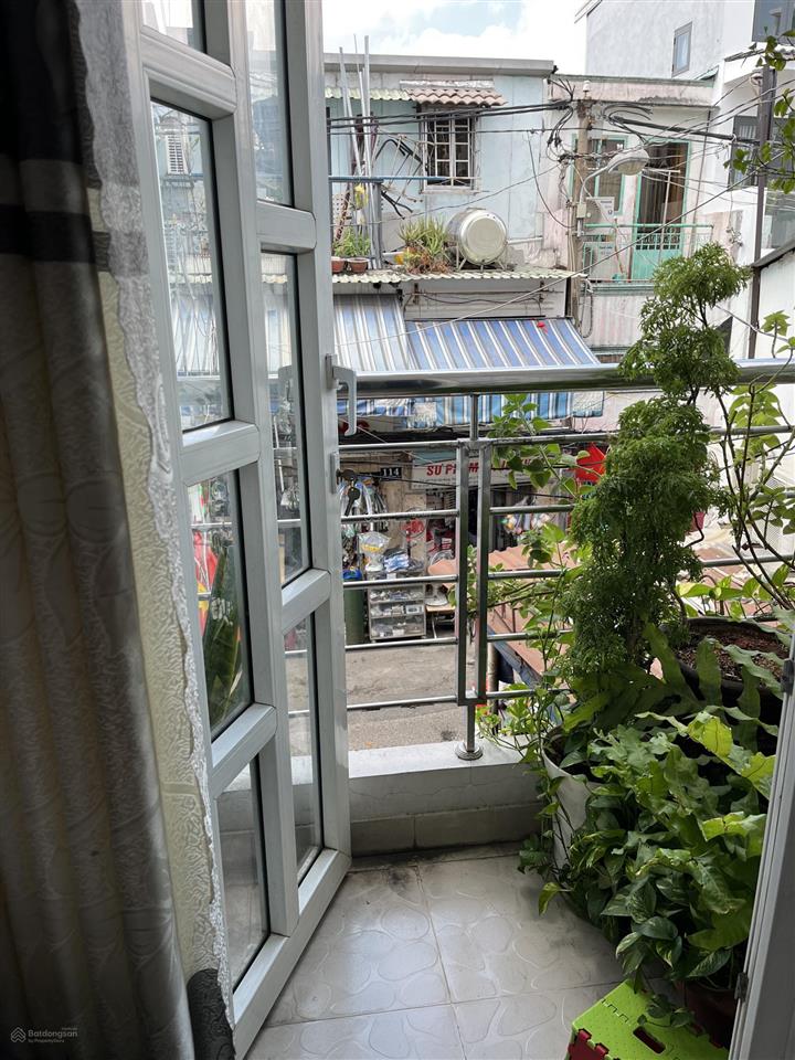 Bán nhà riêng đẹp, thoáng mát 87 trần văn đang, 6,5 tỷ, 27,7 m2