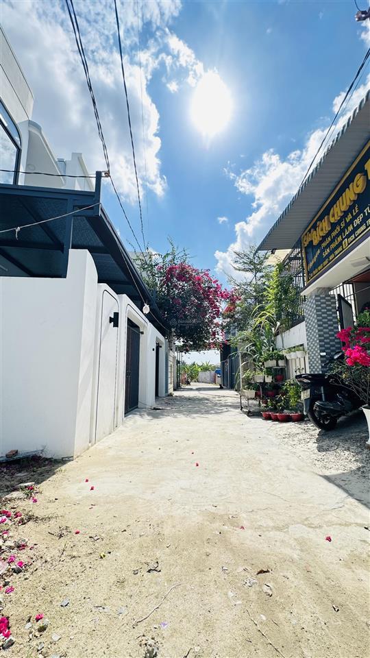 Nhà mới diên lạc, diên khánh đẹp, mới tinh khôi
