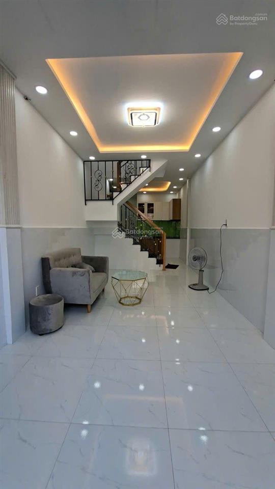 Nhà mới sát mặt tiền hương lộ 2 vừa ở vừa kinh doanh gần 4 xã