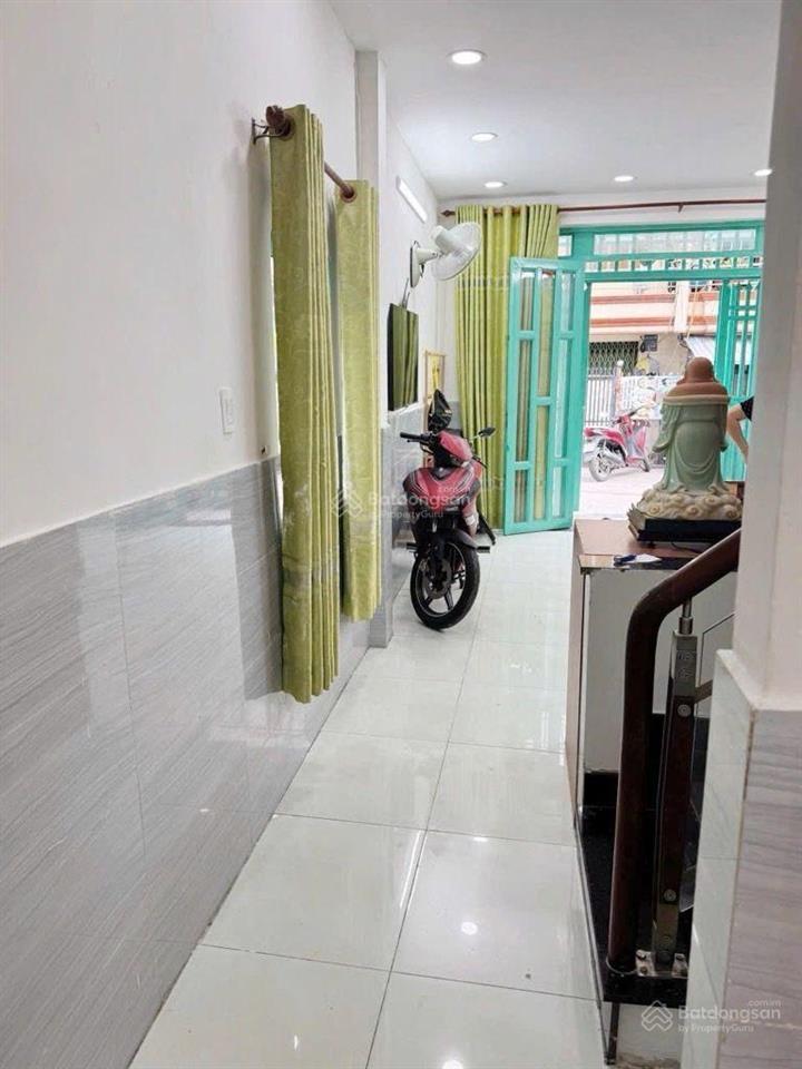 Bán nhà bình trị đông cuối đường tên lửa gần aeon bình tân hẻm ôtô thông