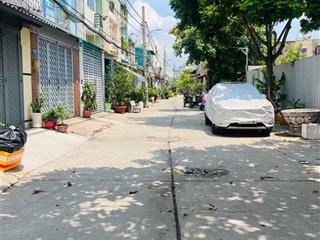 Giá tốt nhất khu vực  nhà 3 tầng lê văn quới 96m2 chưa tới 7tỷ