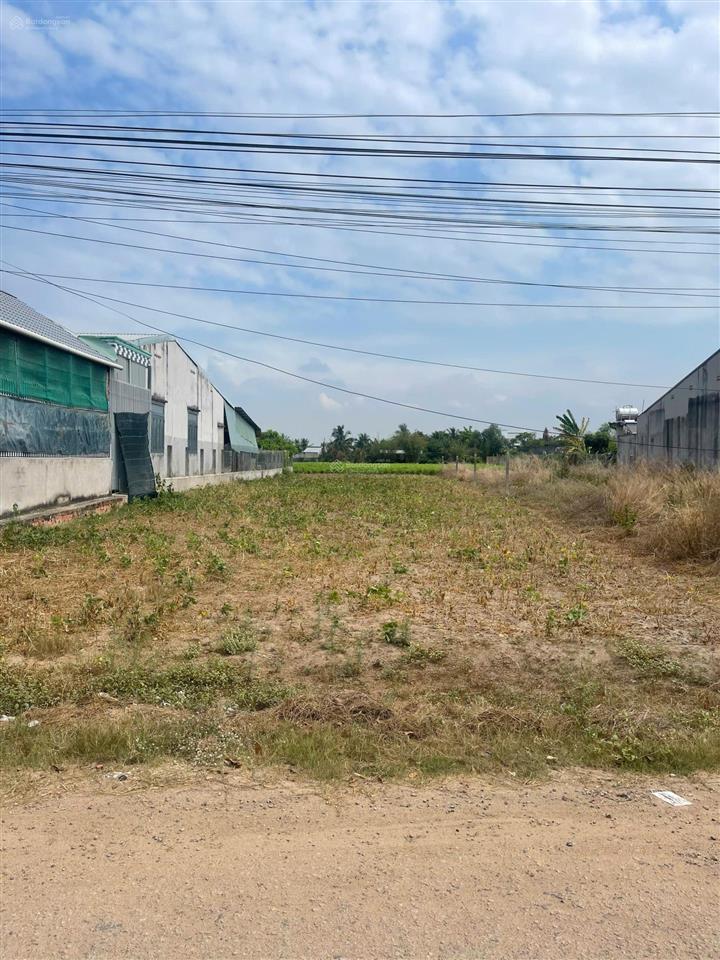 Đất ngộp bán gấp giá 1tỷ2 ngay đường nguyễn thị chuỗi xã thái mỹ , sổ hồng riêng , diện tích 143m2.