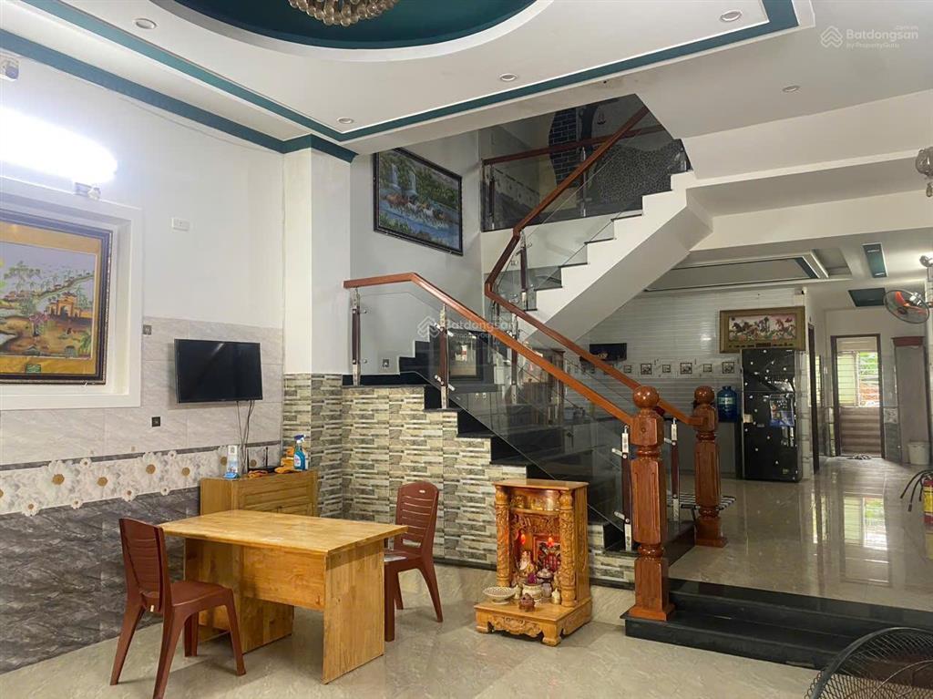Cho thuê nhà nguyên căn gần dự án làng vân  hải vân, đà nẵng