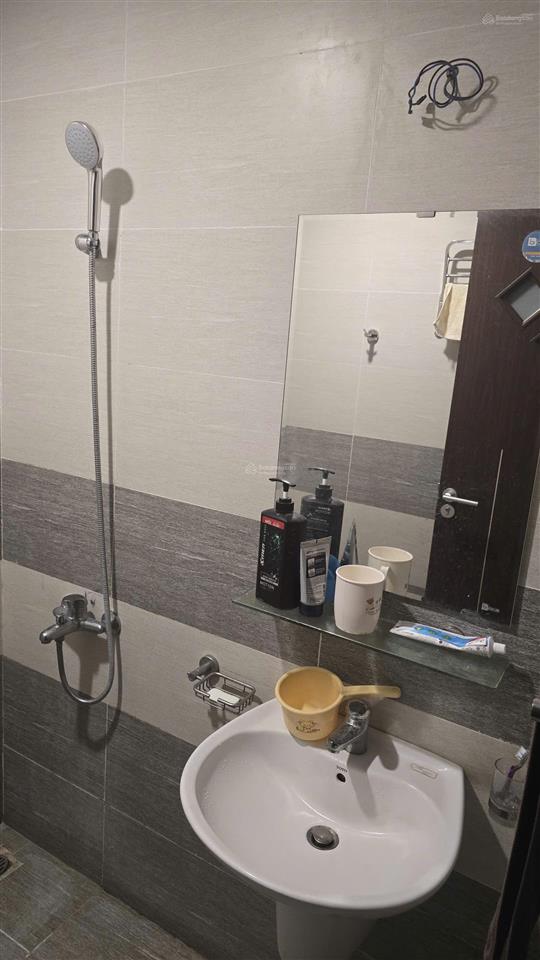 Chính chủ (không qua mg) cho thuê căn hộ an bình city 2 pn, giá 12 tr/thg.  0932 478 *** (tùng)