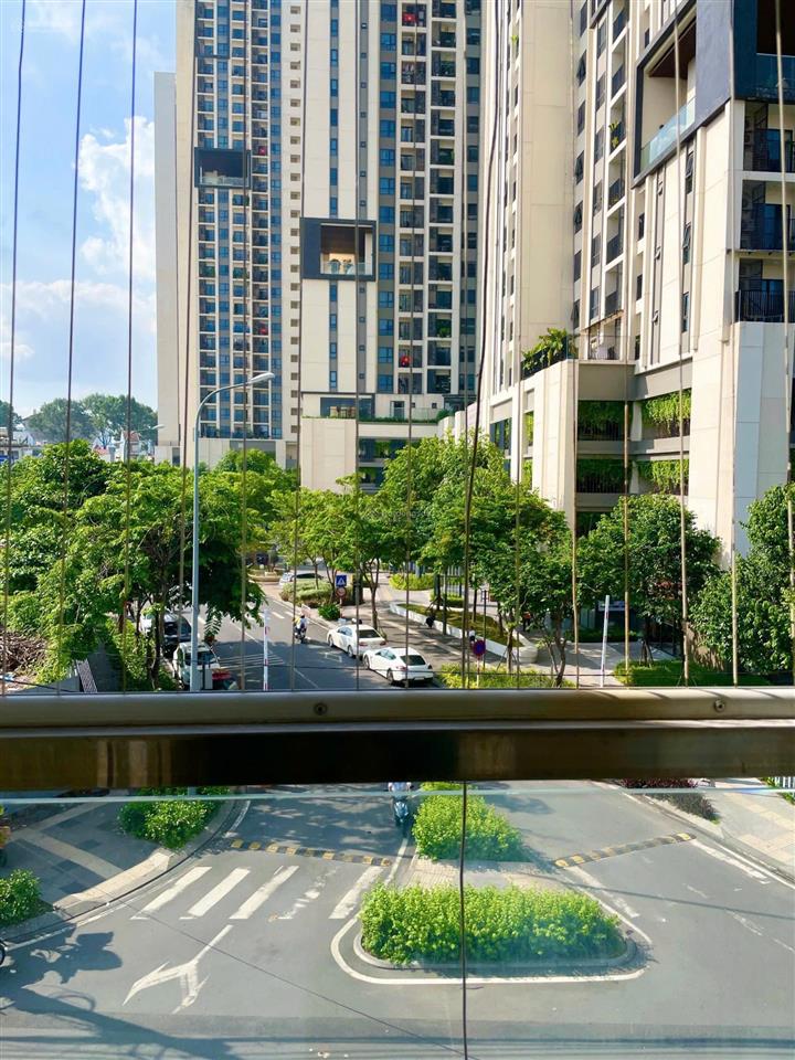 Bán nhà mt hẻm 285 cmt8 ngay hà đô, 4.5x13m, 4 tầng chỉ nhỉnh 19 tỷ