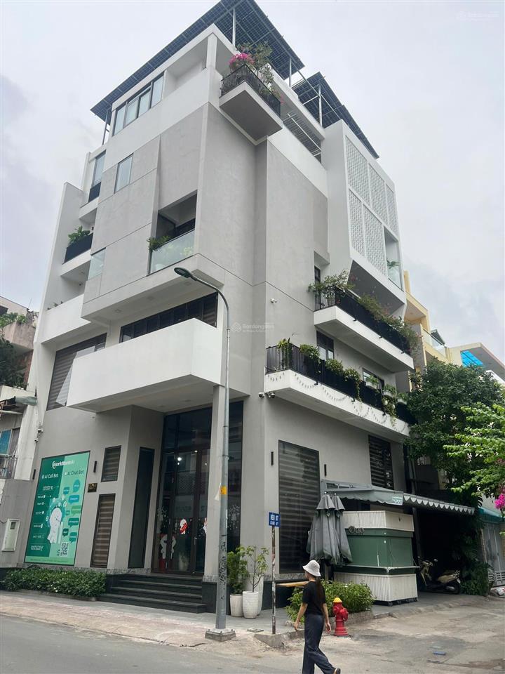 Bán nhà góc 2 mt vườn chuối quận 3, 13x15m cn 148,4m2, hầm + 6 tầng giá 90 tỷ