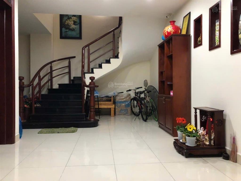 Bán biệt thự sân vườn đặng văn ngữ q phú nhuận, 8x22m cn 178.4m2, 3 tầng chỉ 36 tỷ