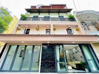 Nguyễn văn khối . ngang 7,2m , ô tô ngủ trong nhà