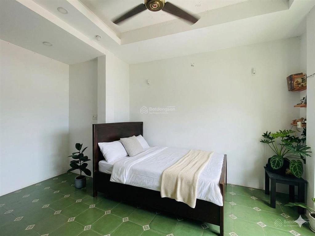 Chỉ 11 tỷ sỡ hửu biệt thự dương quãng hàm . ô tô đậu cửa . ngang khủng 8,3m.