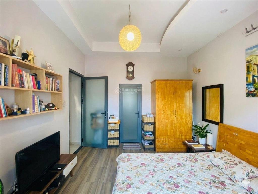 Chỉ 11 tỷ sỡ hửu biệt thự dương quãng hàm . ô tô đậu cửa . ngang khủng 8,3m.
