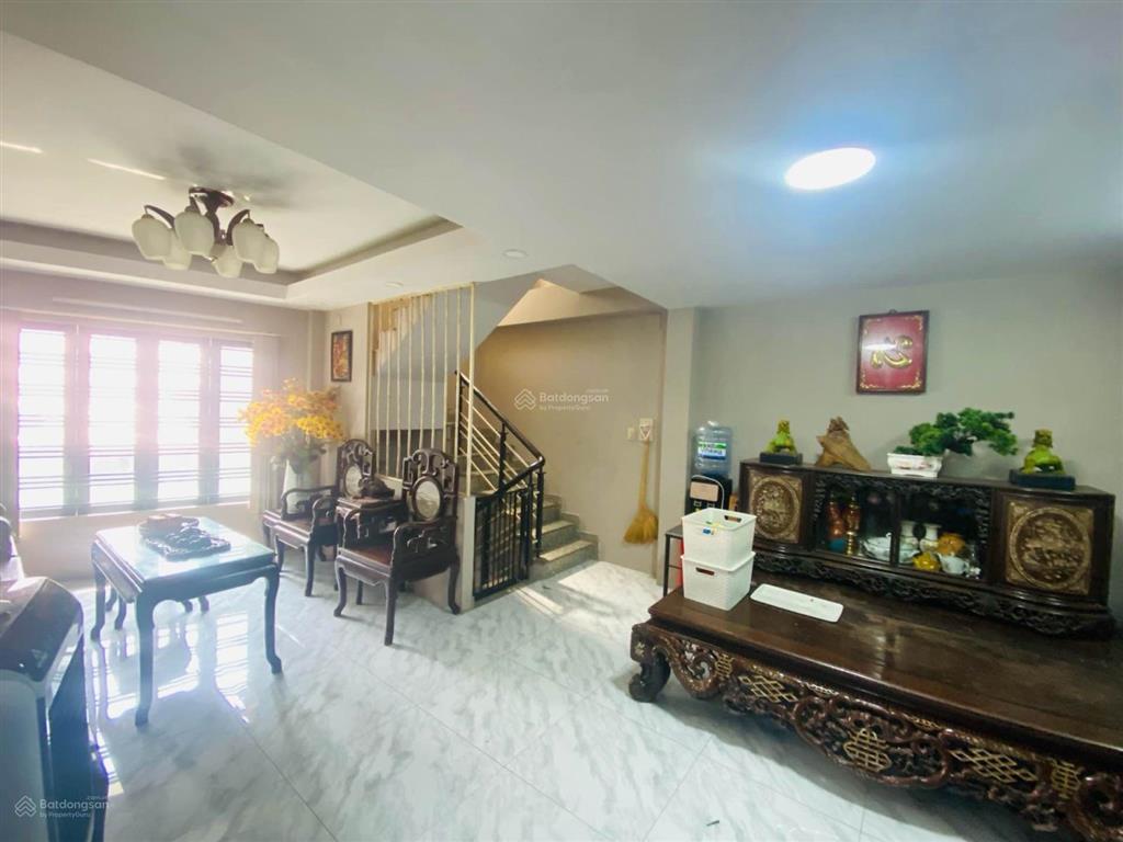 Chỉ 11 tỷ sỡ hửu biệt thự dương quãng hàm . ô tô đậu cửa . ngang khủng 8,3m.