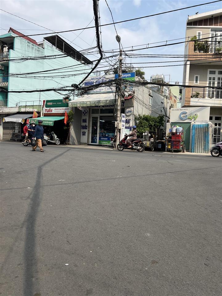 Nhà đẹp ở ngay  3 tầng btct  tú mỡ gv  39m2  3,5tỷ (tl)