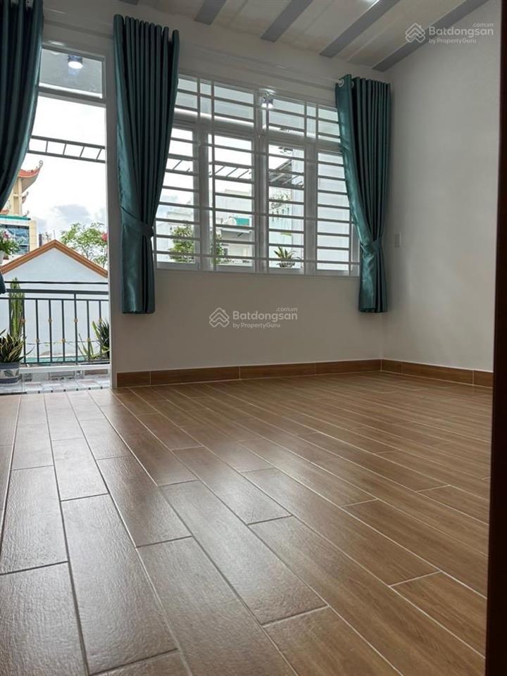 Nhà đẹp ở ngay hxh đỗ cửa  nguyễn văn khối gv  2 tầng  49,3m2  6,1 tỷ (tl)