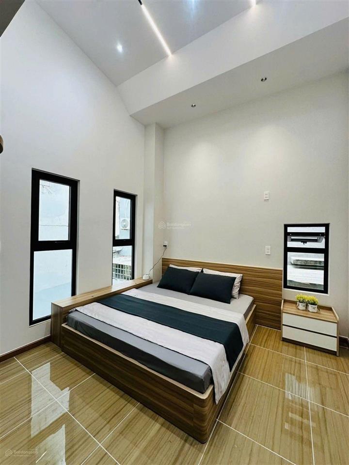 Nhà đẹp đường quang trung  p14, gv  3 tầng full nội thất  3,68tỷ (tl)