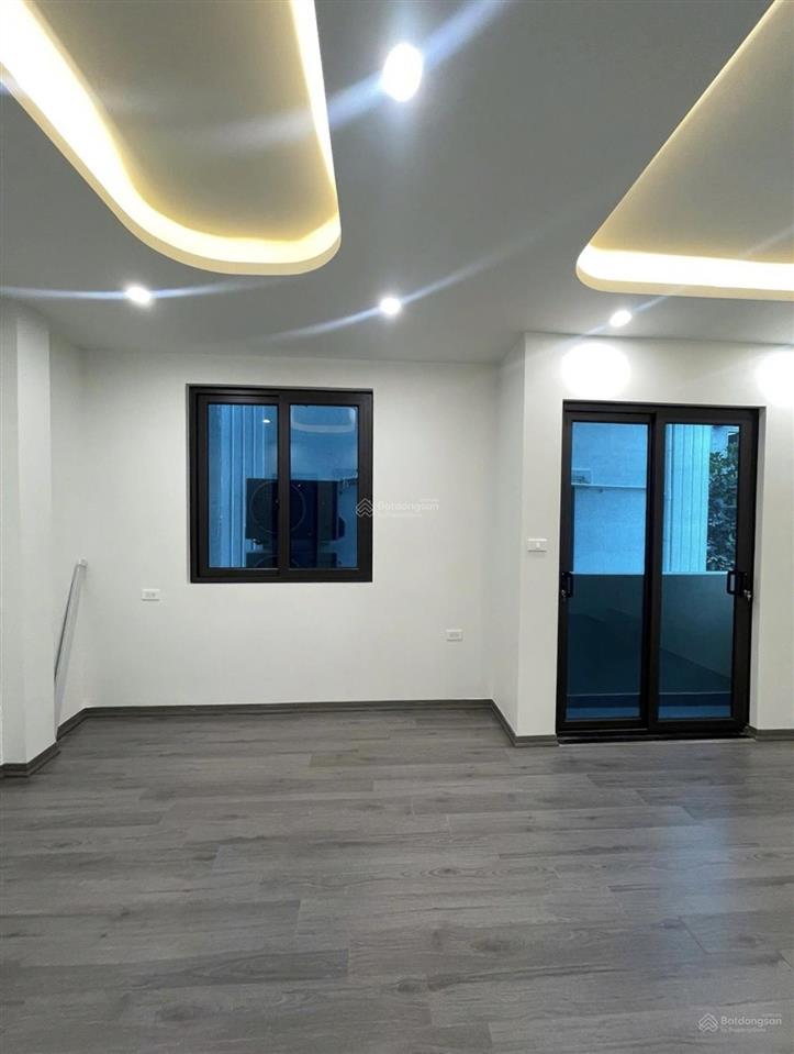Siêu phẩm nhà lô góc 30m2 5 tầng 2 mặt tiền sát vinhomes smart cityô tô đỗ cửa sieu tiện ích