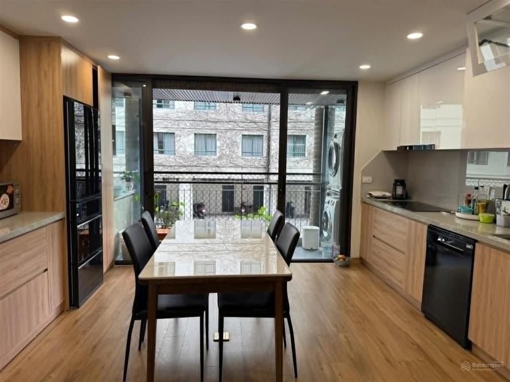 Bán căn hộ chung cư tại tập thể 3c phố tôn thất thiệp, giá siêu hời 13 tỷ, 100m2