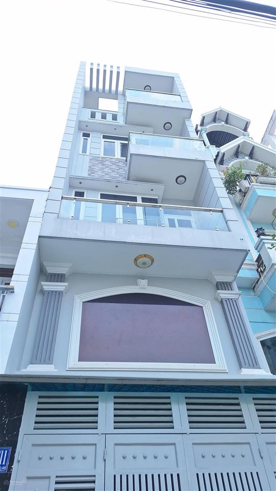 Nhà hẻm xe hơi, 5 tầng 52m(4m x 13m) vuông vức, 5pn, gần khu cityland.