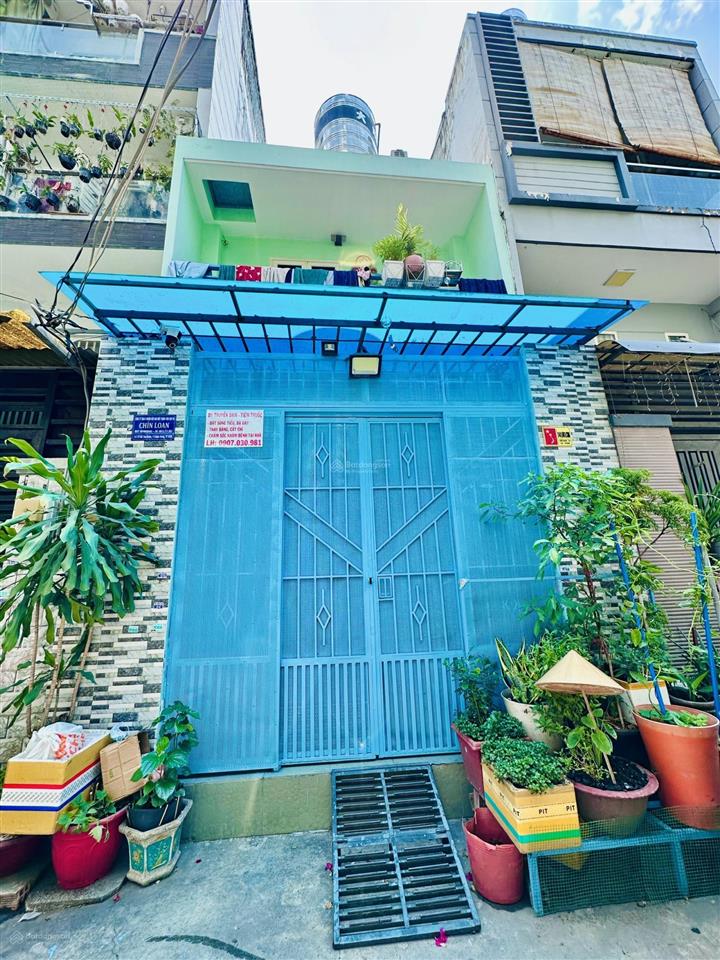 Nhà phố 4x12m. 6,6 tỷ, cạnh parc mall q.8, lân cận q.1q.5. vào ở ngay có nội thất