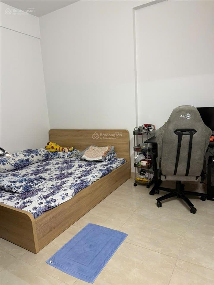 Chủ gửi cho thuê nhanh căn hộ the cbd 2pn2wc 65m2 tầng cao full nt giá 10 triệu/tháng. ở liền