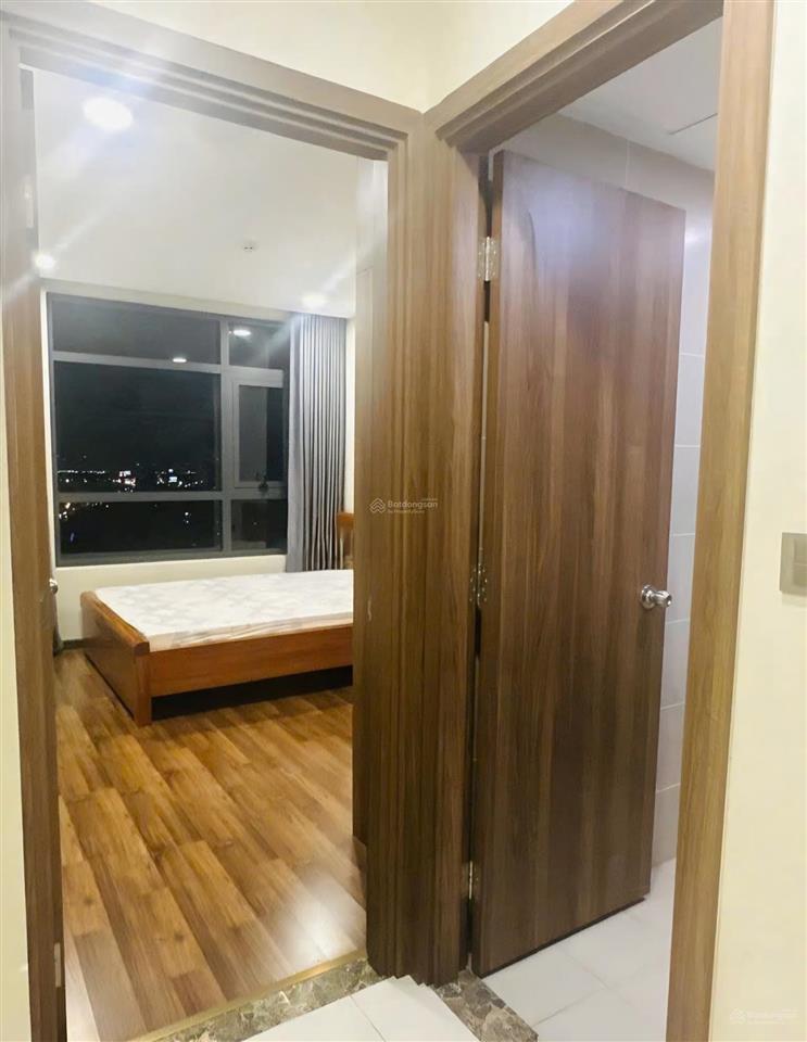 Chính chủ gửi bán ch de capella 1pn tầng trung, nội thất cơ bản giá 5.9tỷ. sổ hồng công chứng ngay