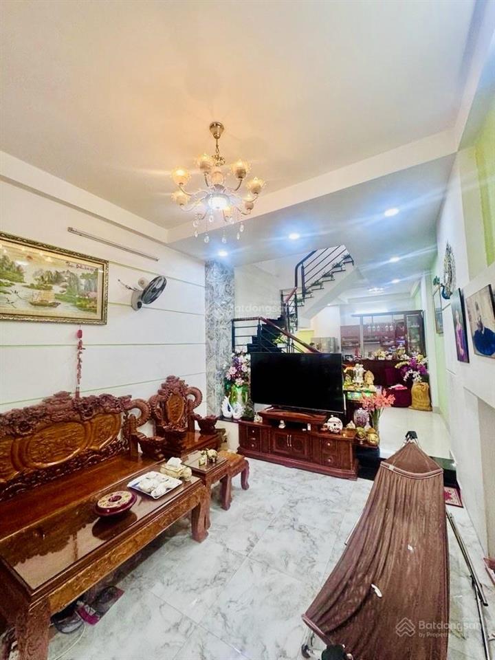 Hẻm xe hơi  100m2  3 tầng  ngang 4.1m  gò vấp  8 tỷ 88