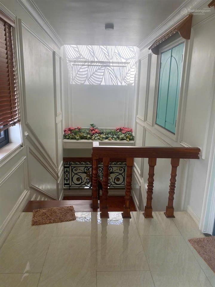 Bán biệt thự đơn lập hai mặt tiền a63 khu nam thông 1 phú mỹ hưng full nội thất gỗ giá trị cao