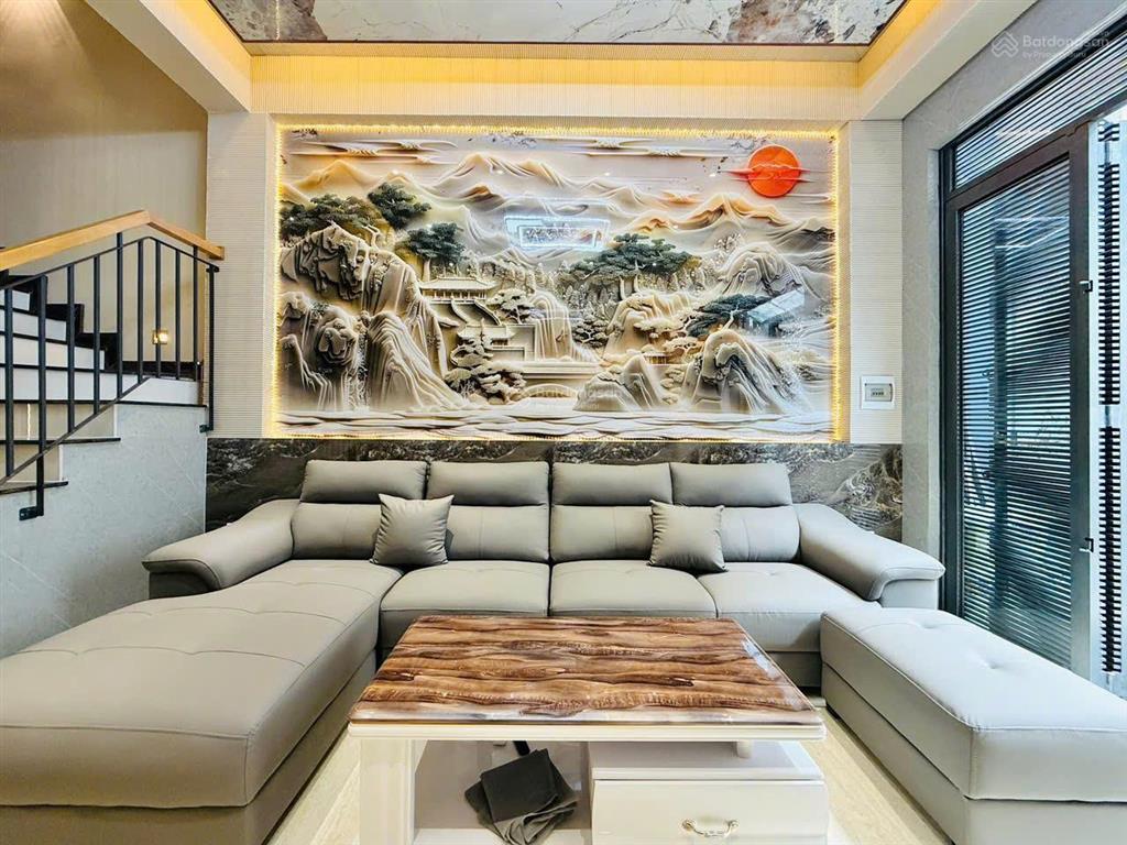 Chính chủ bán nhà đẹp p11gò vấpfull nội thất