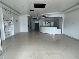 Cho thuê nhà mặt đường nguyễn khang tại địa chỉ 14 nguyễn khang, yên hoà, hà nội, ngay sát cầu 361
