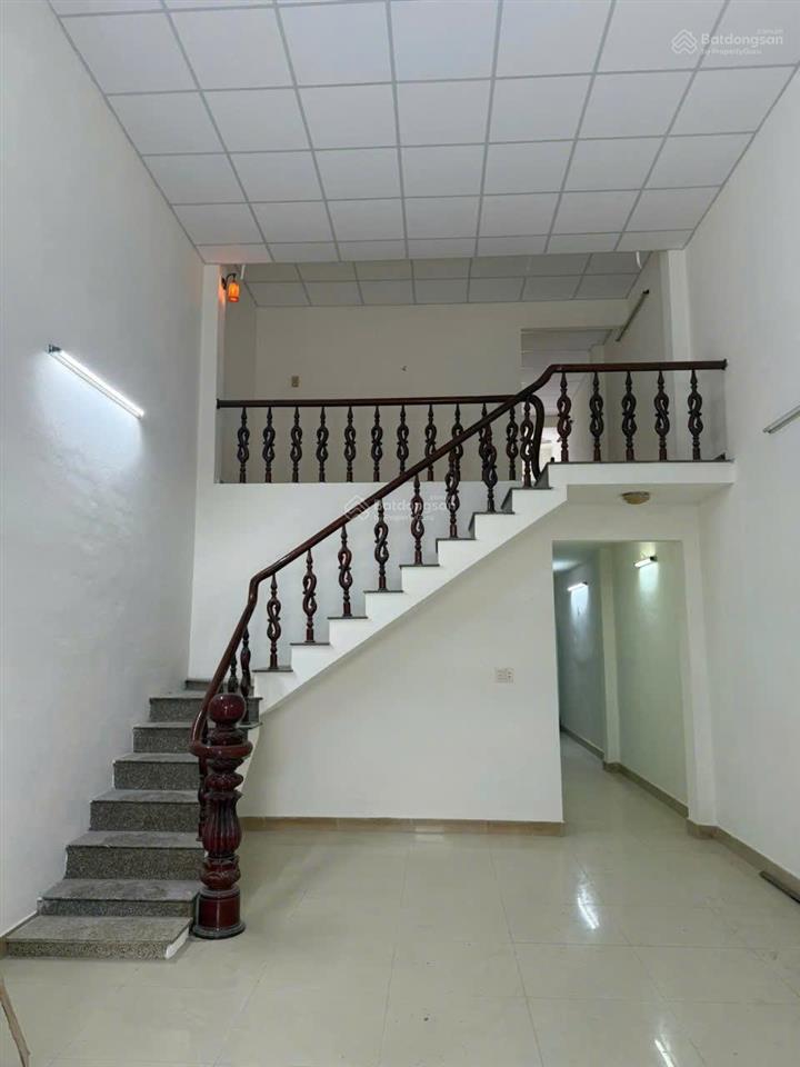 Tôi chính chủ bán nhà gác lửng đúc đường lê thiệt