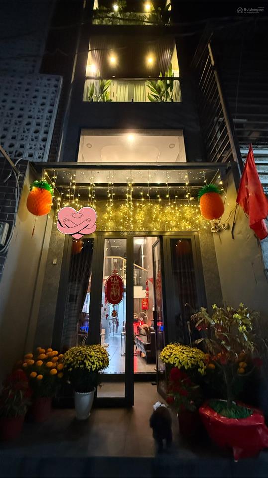 Bán nhà 3 tầng và lửng 5 phòng sổ hồng riêng chính chủ