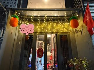 Bán nhà 3 tầng và lửng 5 phòng sổ hồng riêng chính chủ