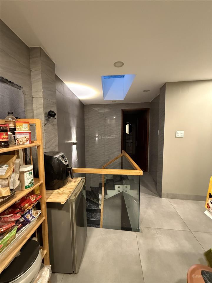 Bán nhà 3 tầng và lửng 5 phòng sổ hồng riêng chính chủ