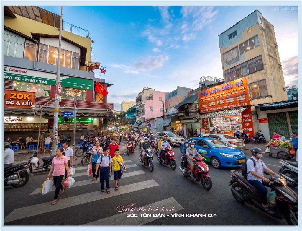 Chỉ 5,5 tỷ nhà mặt tiền góc tôn đản  vĩnh khánh quận 4.