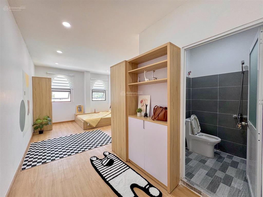 Cho thuê studio cửa sổ thoáng ngay đình phong phú  gần đỗ xuân hợp