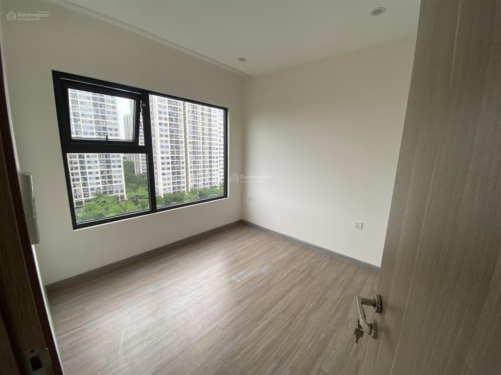 Giá tốt view sông 2pn + góc 69m2 2tỷ950 vinhomes grand park