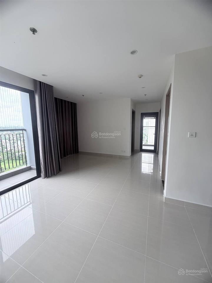 Cắt lỗ sâu view sông 2pn + góc 69m2 2,9 tỷ vinhomes grand park