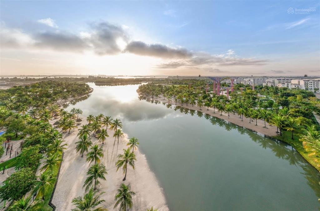 Bán lỗ siêu rẻ 2pn 2wc 67m2 chỉ 2tỷ780 vinhomes grand park