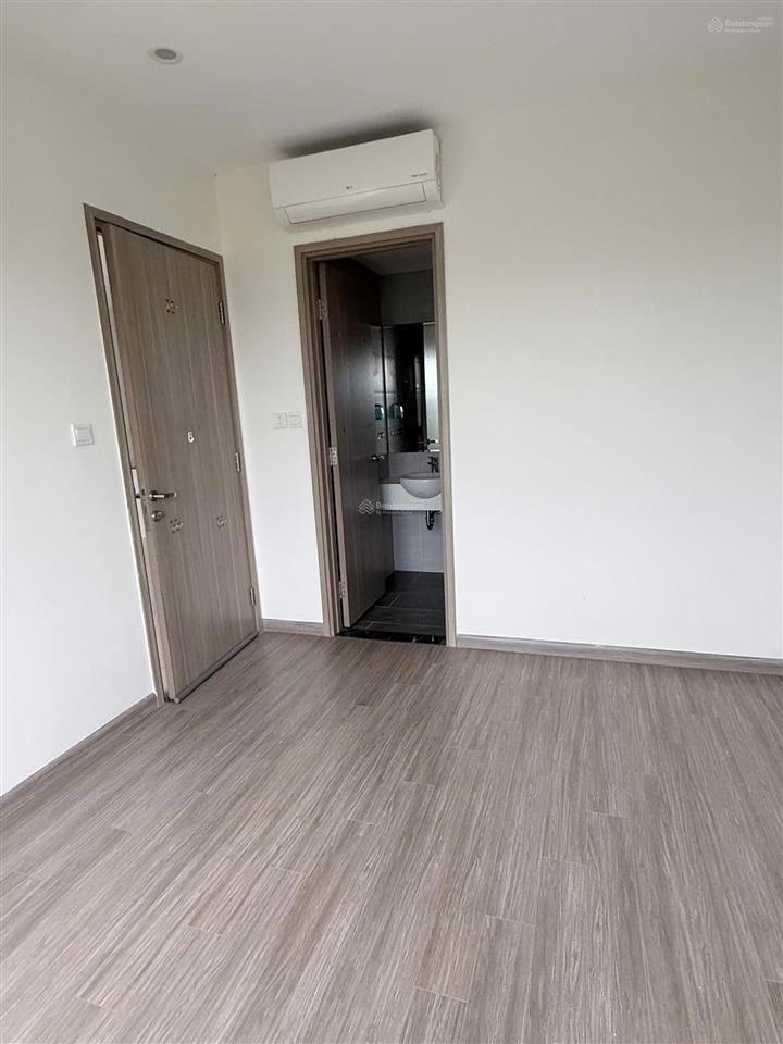 Bán lỗ siêu rẻ 2pn 2wc 67m2 chỉ 2tỷ780 vinhomes grand park