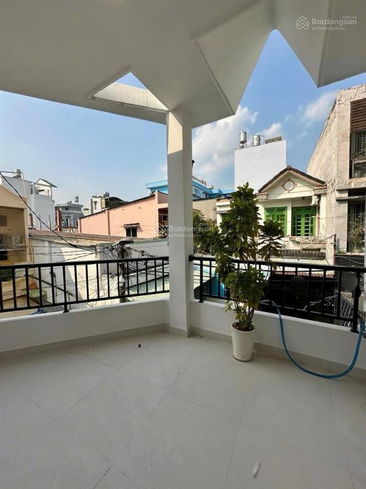 Bán nhà p15 tân bình hxh, ra mt 10m, chỉ 5.69t, còn tl.