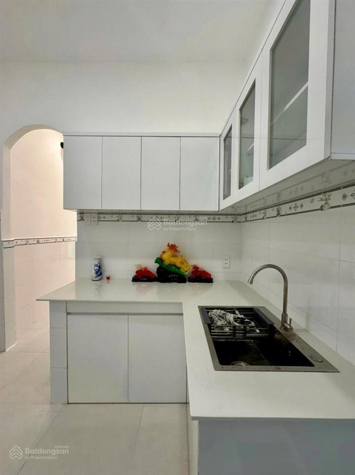 Bán nhà p15 tân bình hxh, ra mt 10m, chỉ 5.69t, còn tl.