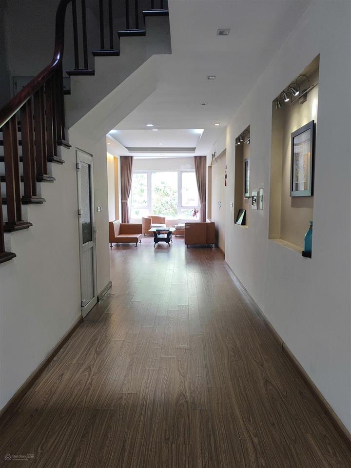 Bán nhà tđc thượng thanh, vỉa hè, ô tô tránh, kinh doanh, 51 m2, 5 tầng, giá chỉ 15 tỷ.