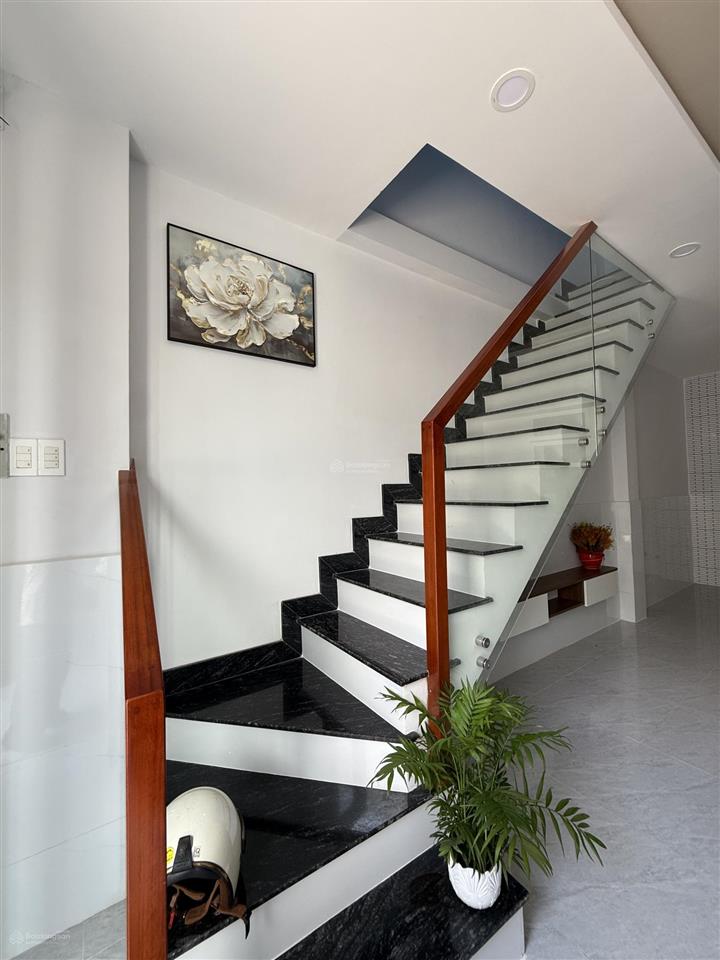 Nhà đẹp nguyễn thị kiểu 2 tầng kiên cố gần trường lê văn thọ chỉ 3.59 tỷ
