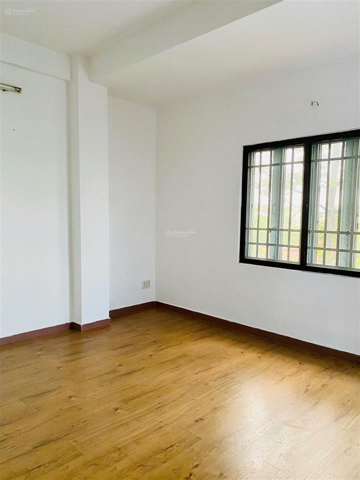 Cần bán gấp căn hộ him lam ba tơ thang bộ quận 8 dt 68m2, 2 phòng ngủ, 1wc