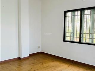 Cần bán gấp căn hộ him lam ba tơ thang bộ quận 8 dt 68m2, 2 phòng ngủ, 1wc