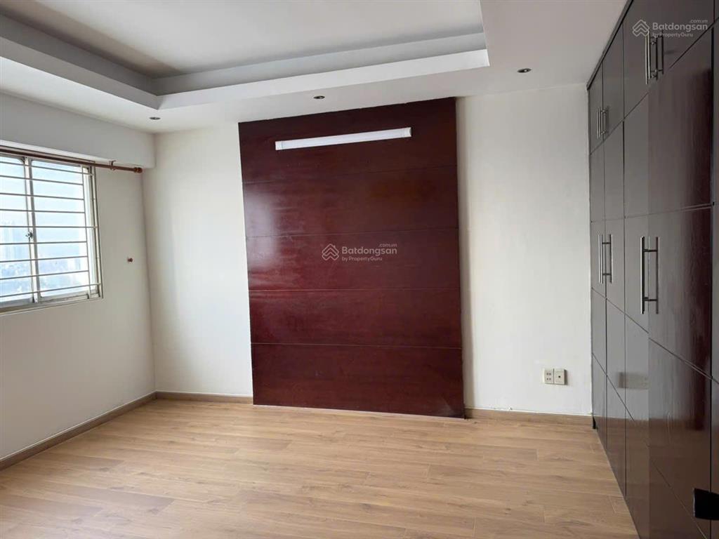Cần cho thuê căn hộ h3 hoàng diệu q4 dt 71m2, 2 phòng ngủ ,1wc