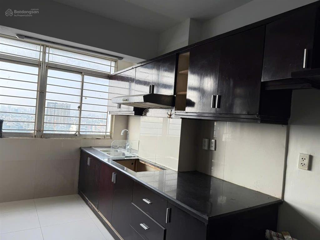 Cần cho thuê căn hộ h3 hoàng diệu q4 dt 71m2, 2 phòng ngủ ,1wc